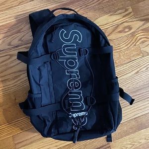 100% authentic supreme bag